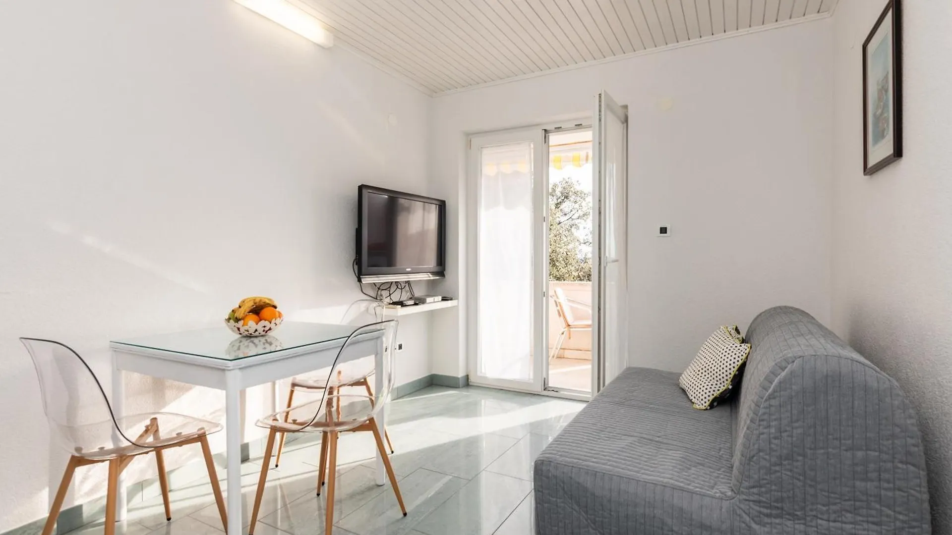 Apartments Tauzer Mandre