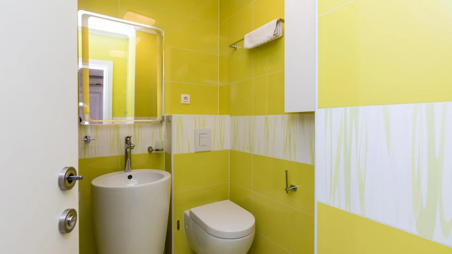 Apartments Tauzer Mandre
