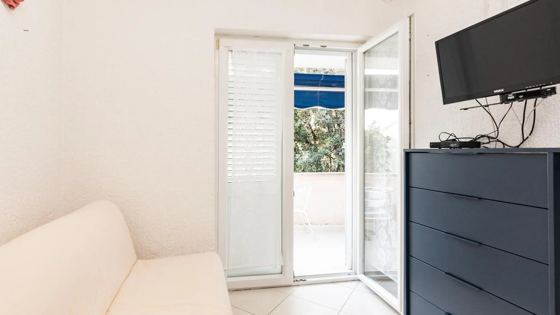 Apartments Tauzer Mandre