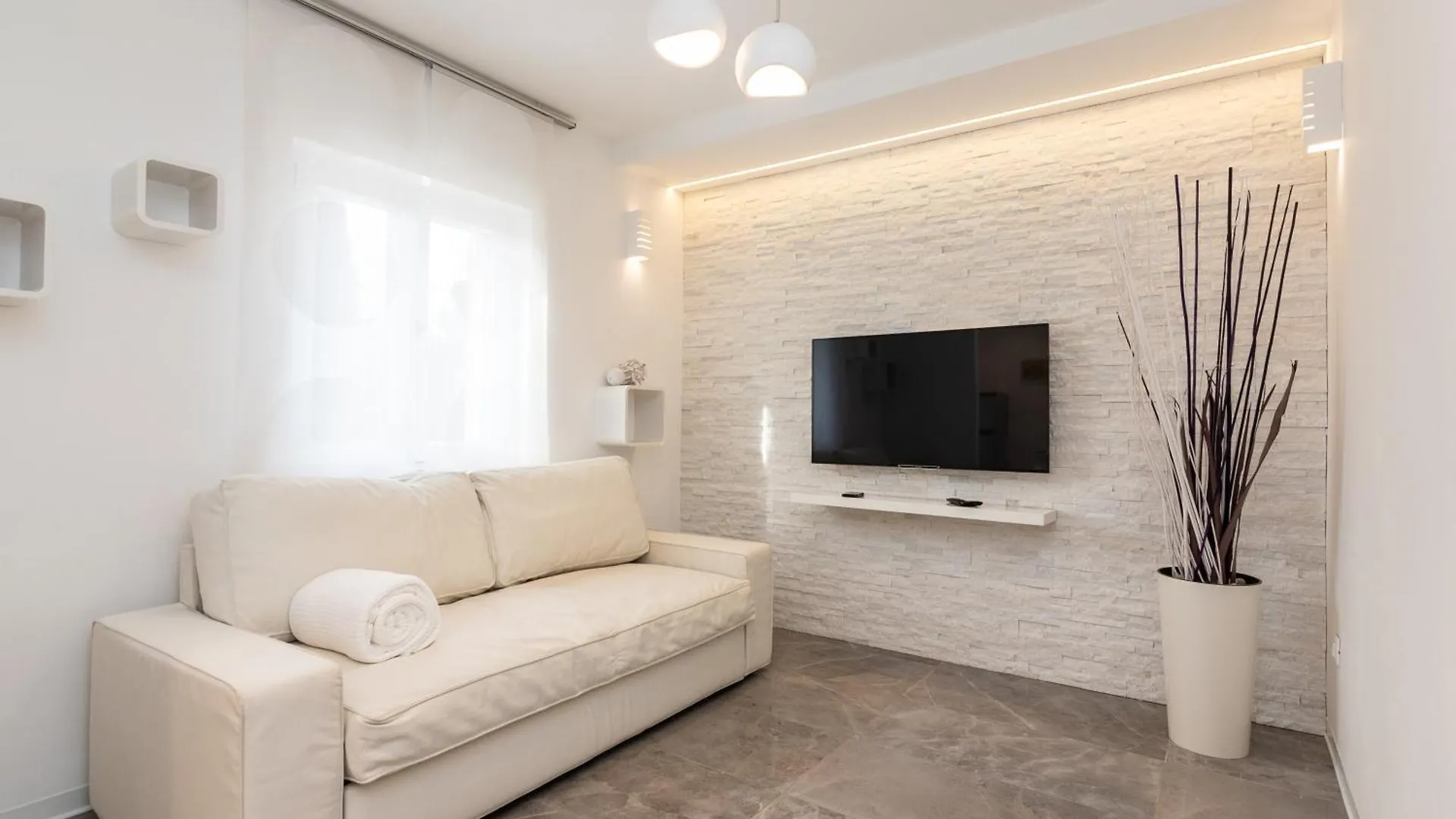 Apartments Tauzer Mandre