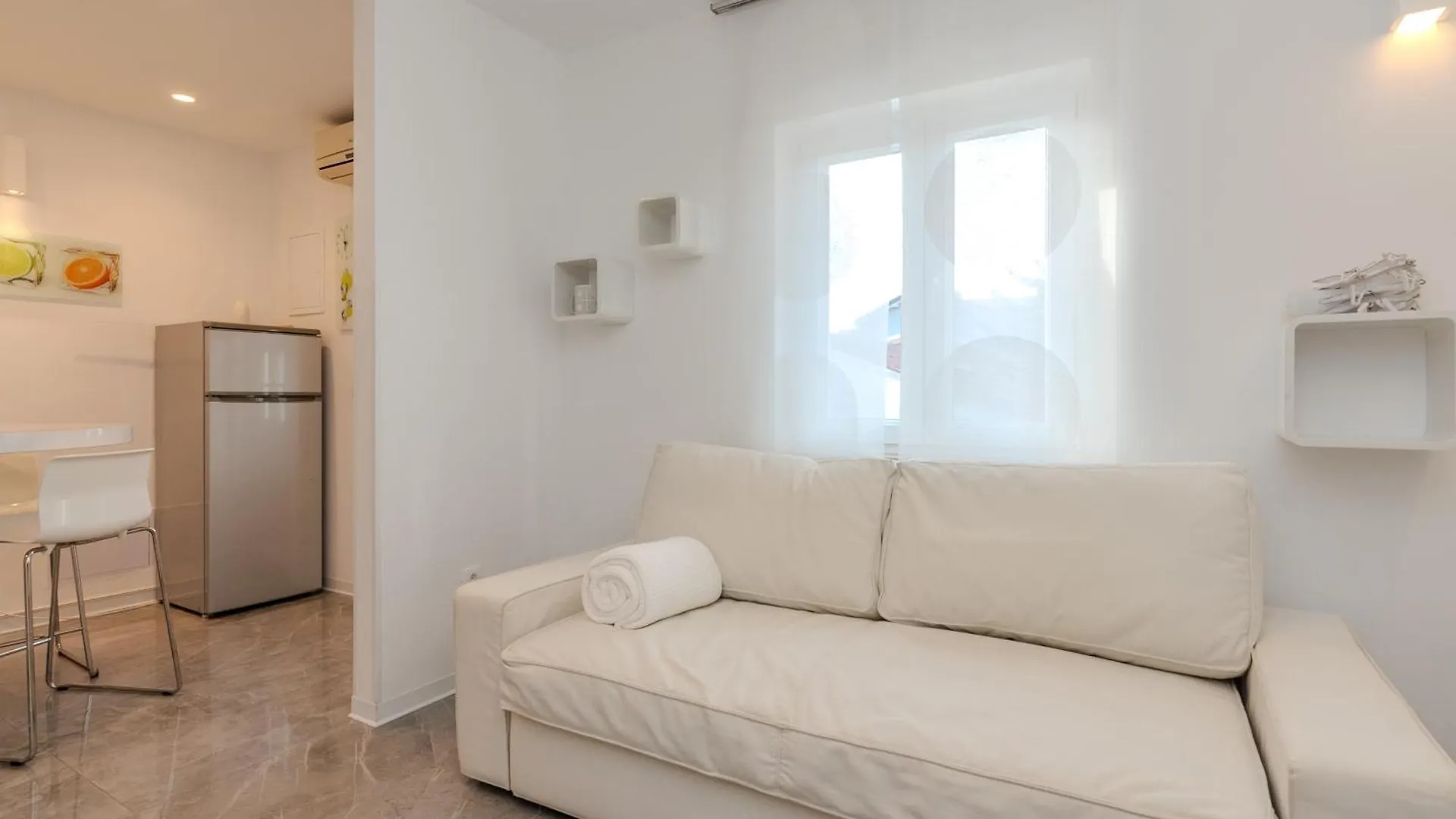Apartments Tauzer Mandre Croatia