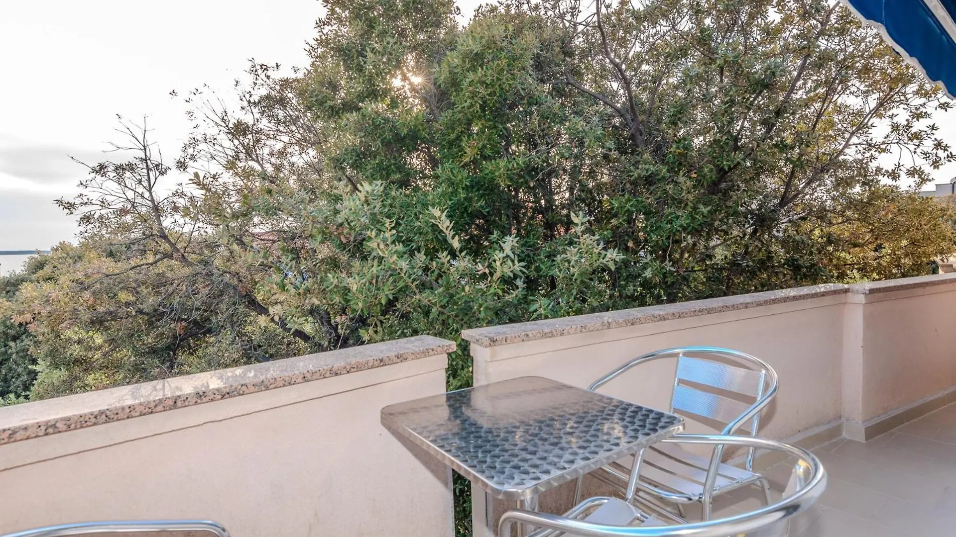 Apartments Tauzer Mandre 0*,  Croatia